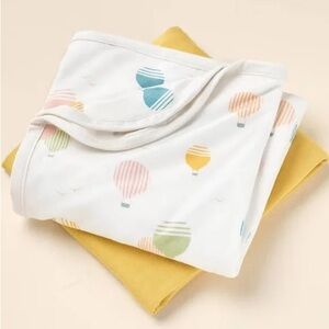 HEARTH & HAND NWT 2pc hot air balloon & mustard yellow swaddle blankets